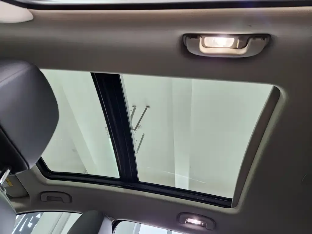 Buick Envision Plus — фото 5