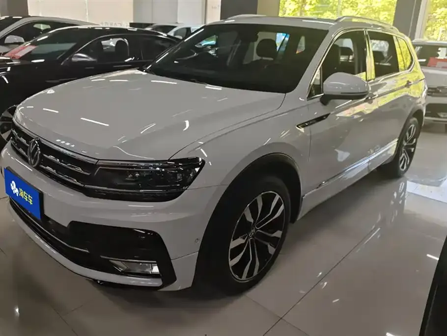Volkswagen Tiguan L New Energy — фото 1