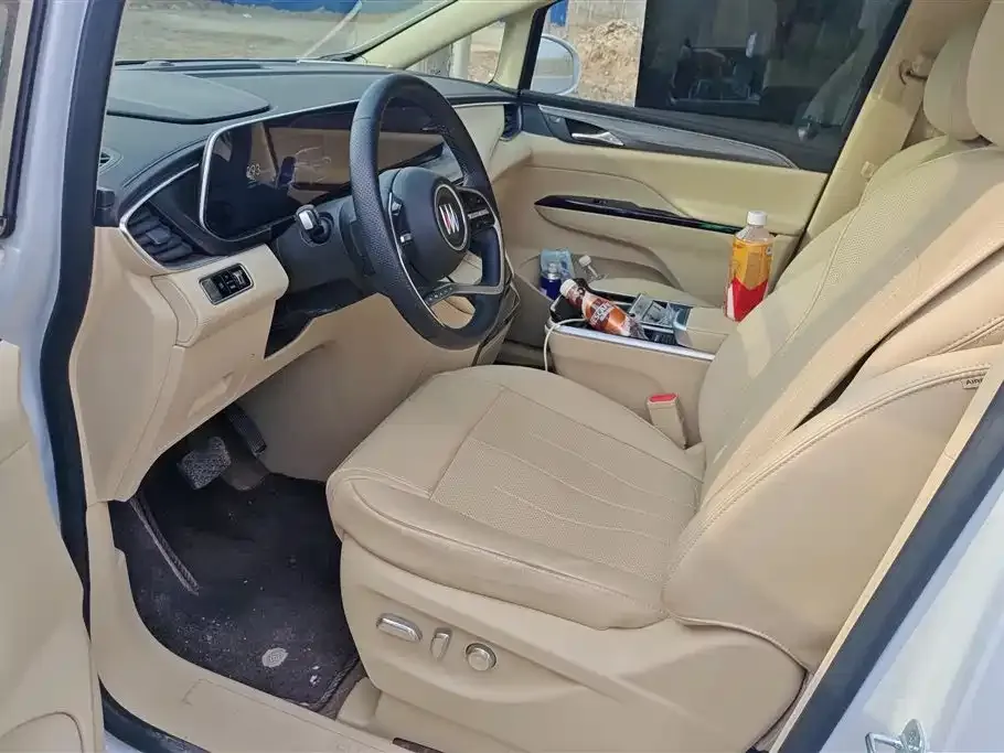 Buick GL8 Hybrid — фото 7