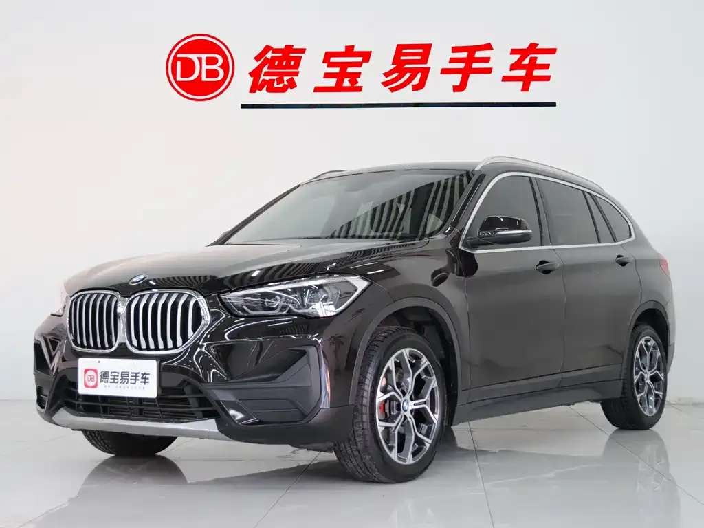 BMW X1 — фото 1