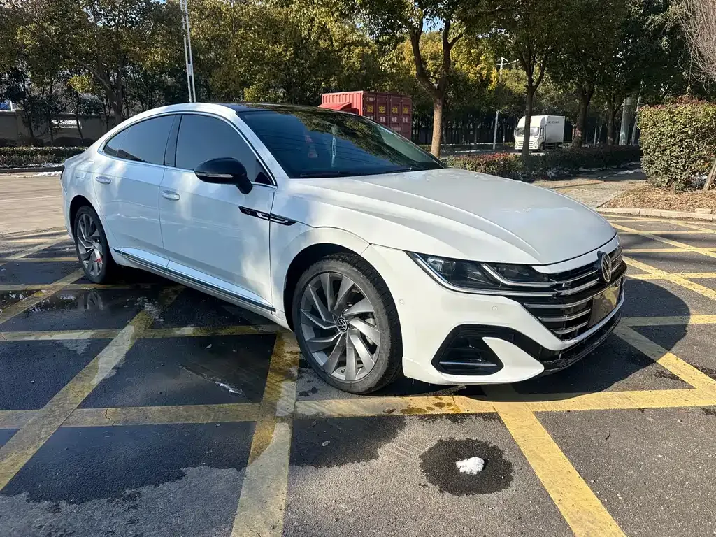 Volkswagen CC — фото 9