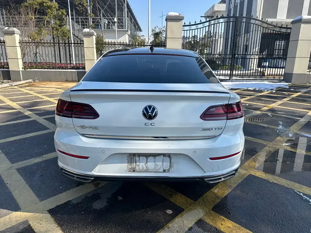 Volkswagen CC — фото 4