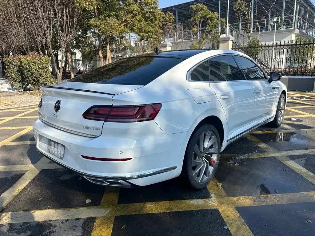 Volkswagen CC — фото 5
