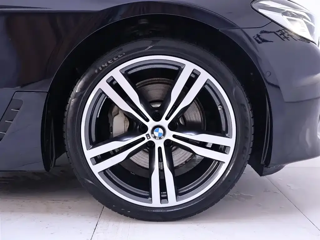BMW 6 Series GT — фото 9