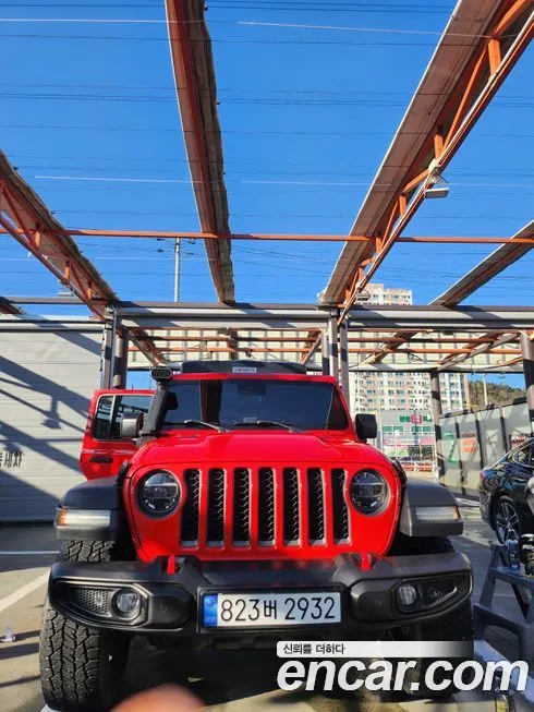 Jeep Gladiator — фото 1