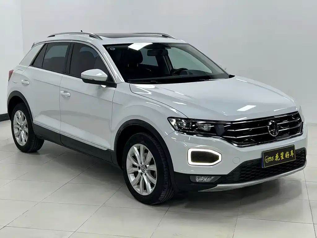 Volkswagen T-Roc — фото 2