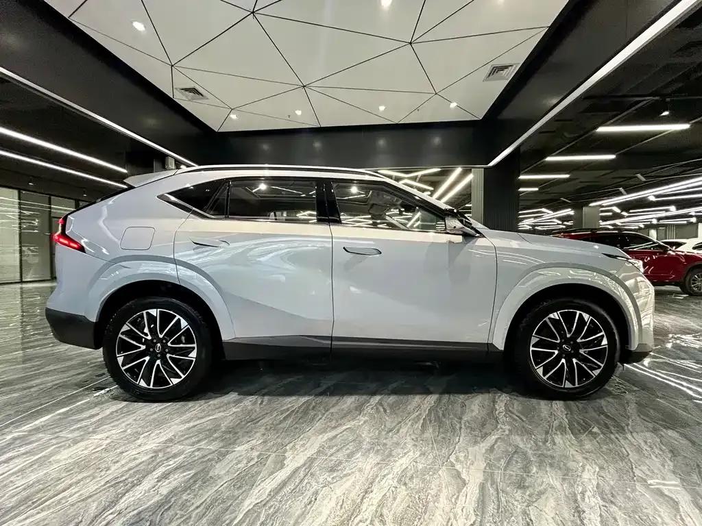 GAC Motor Trumpchi GS4 — фото 4