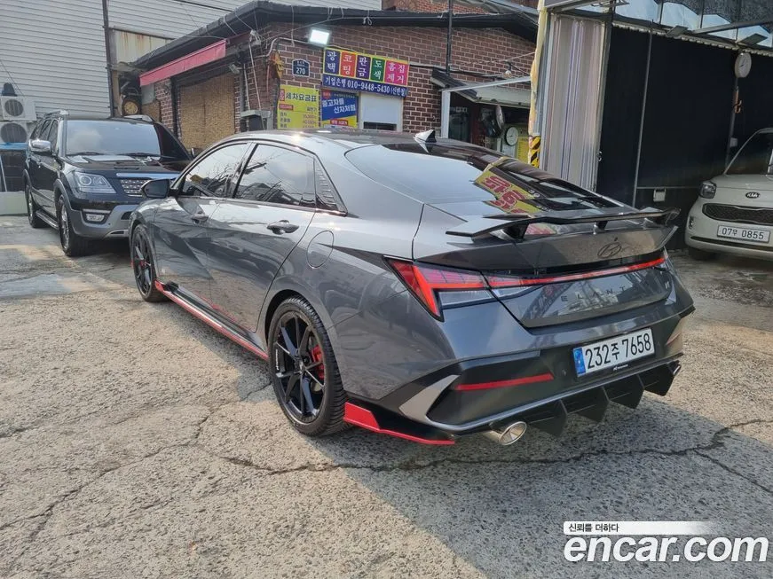 Hyundai AVANTE — фото 3