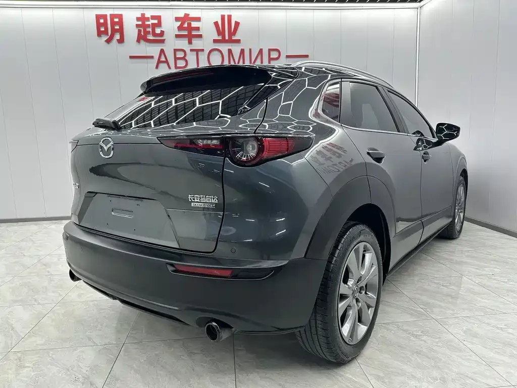Mazda CX-30 — фото 8