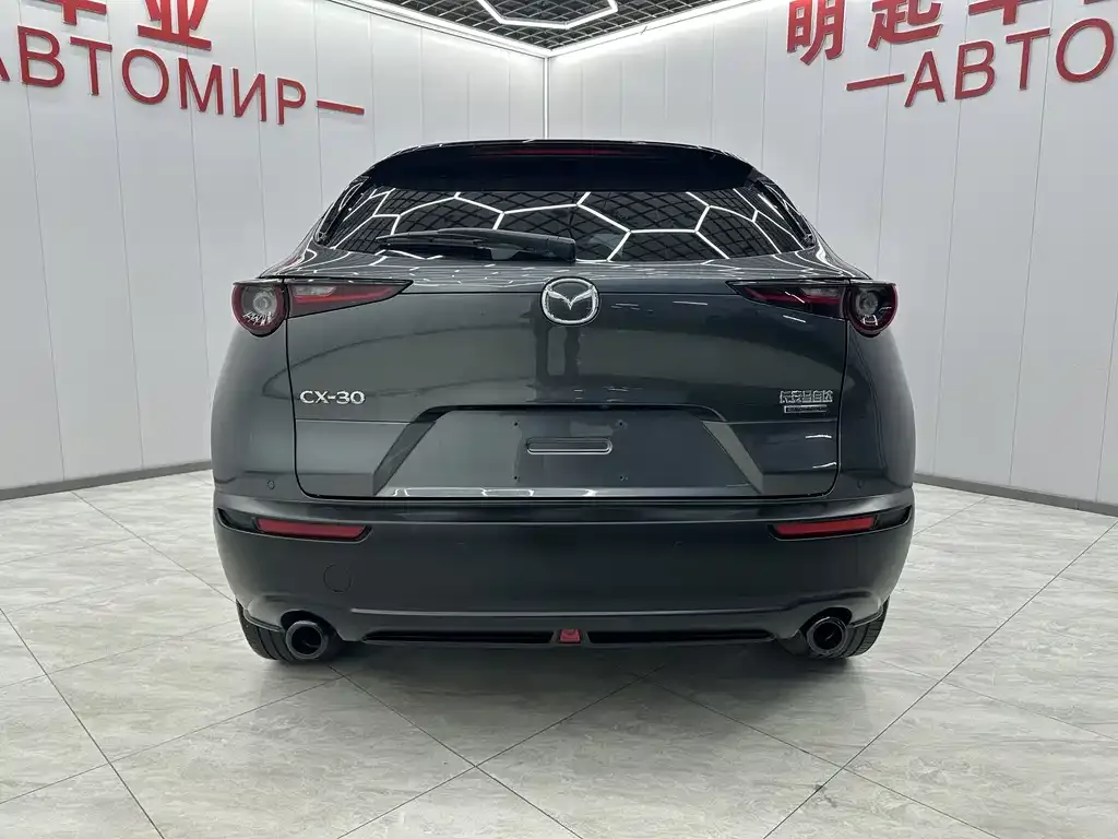 Mazda CX-30 — фото 9
