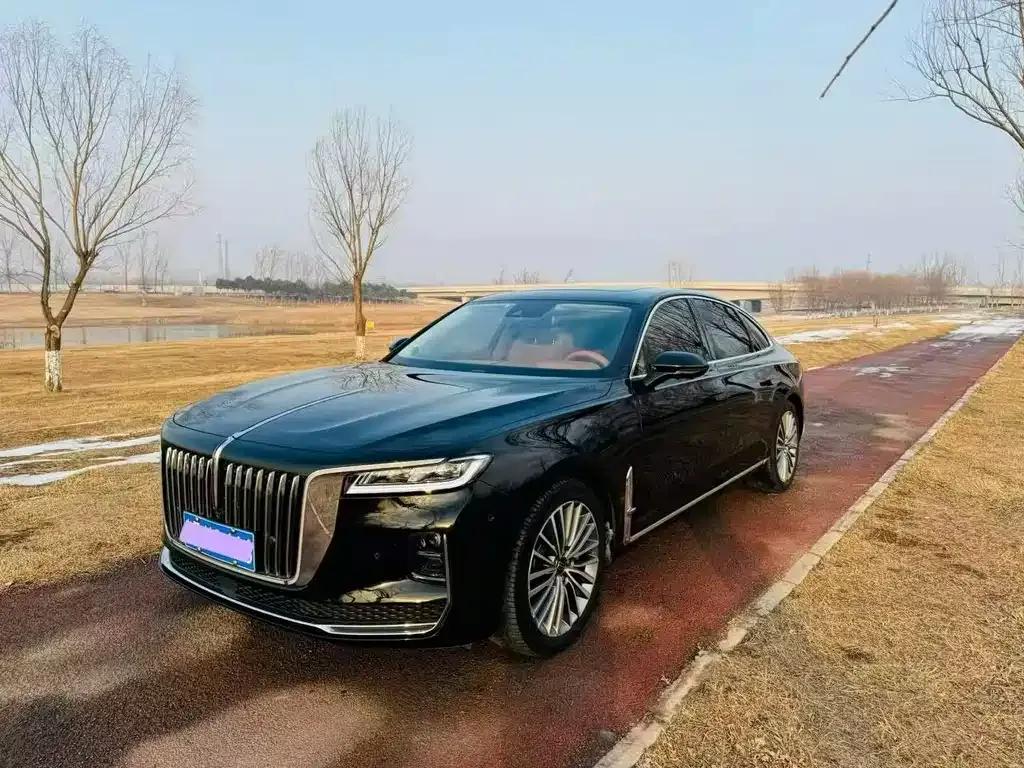 Hongqi H9 — фото 1