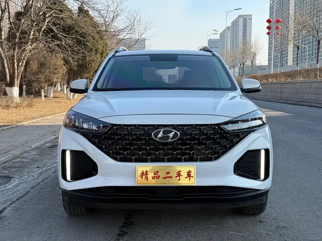 Hyundai ix35 — фото 10