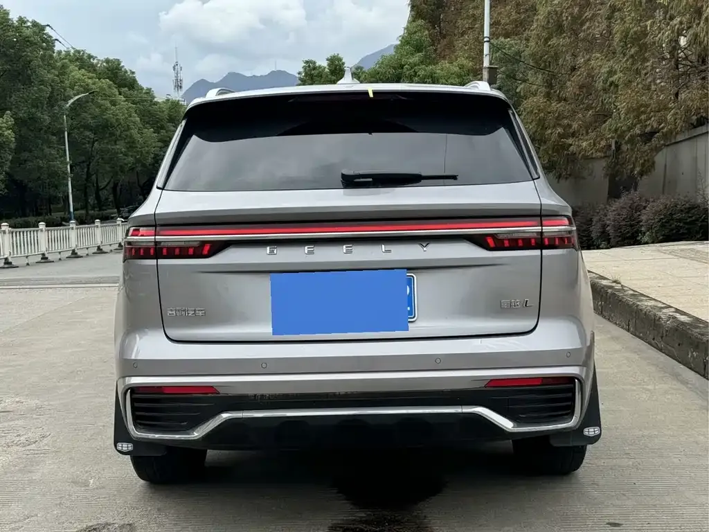 Geely Xingyue L — фото 2