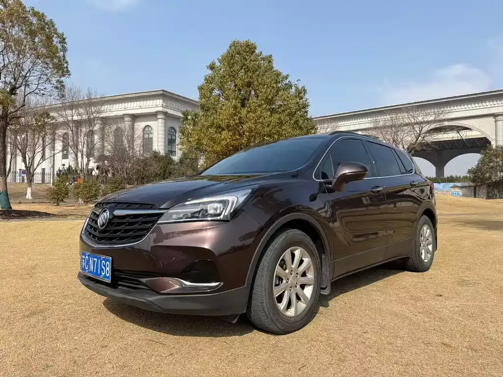 Buick Envision Plus — фото 1