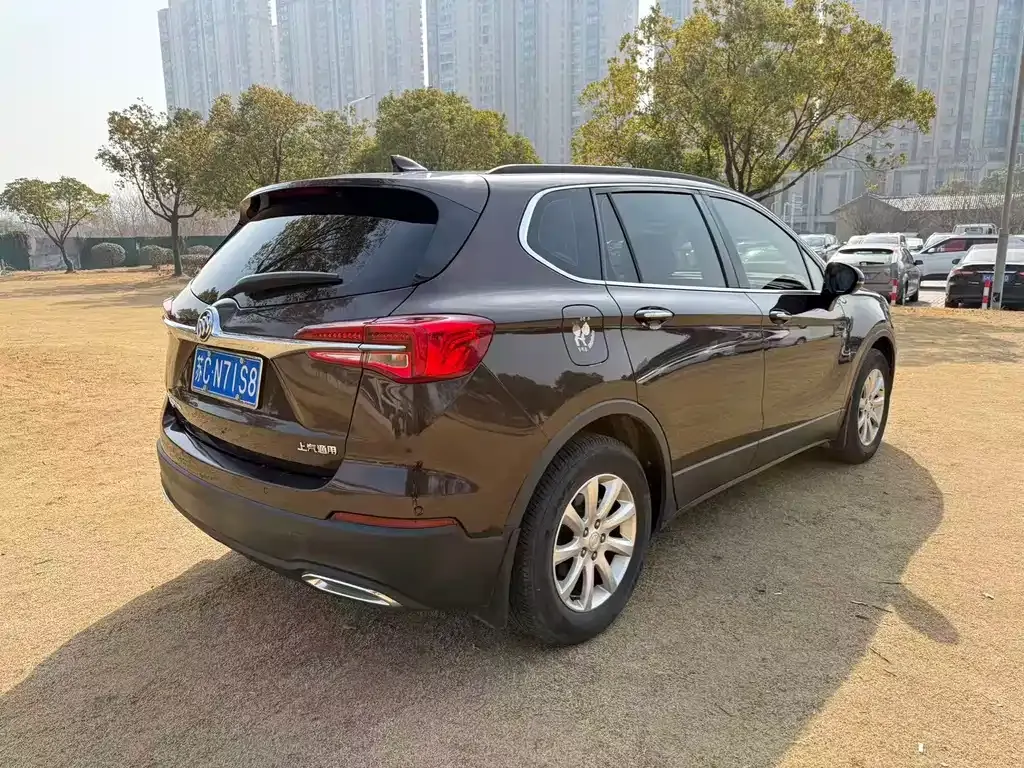 Buick Envision Plus — фото 6
