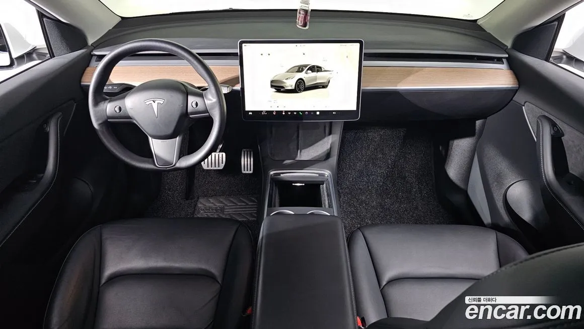 Tesla Model Y — фото 7