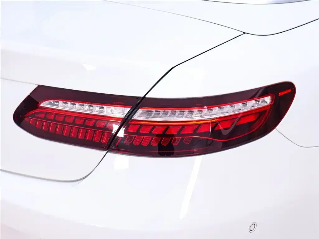 Mercedes-Benz E-Class (Import) — фото 4