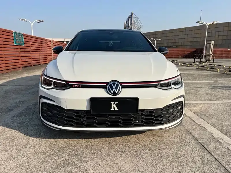 Volkswagen Golf GTI — фото 2