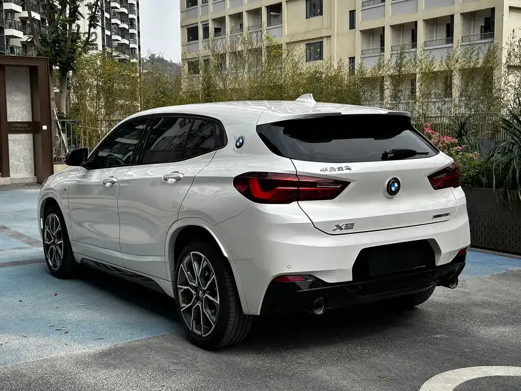 BMW X2 — фото 6