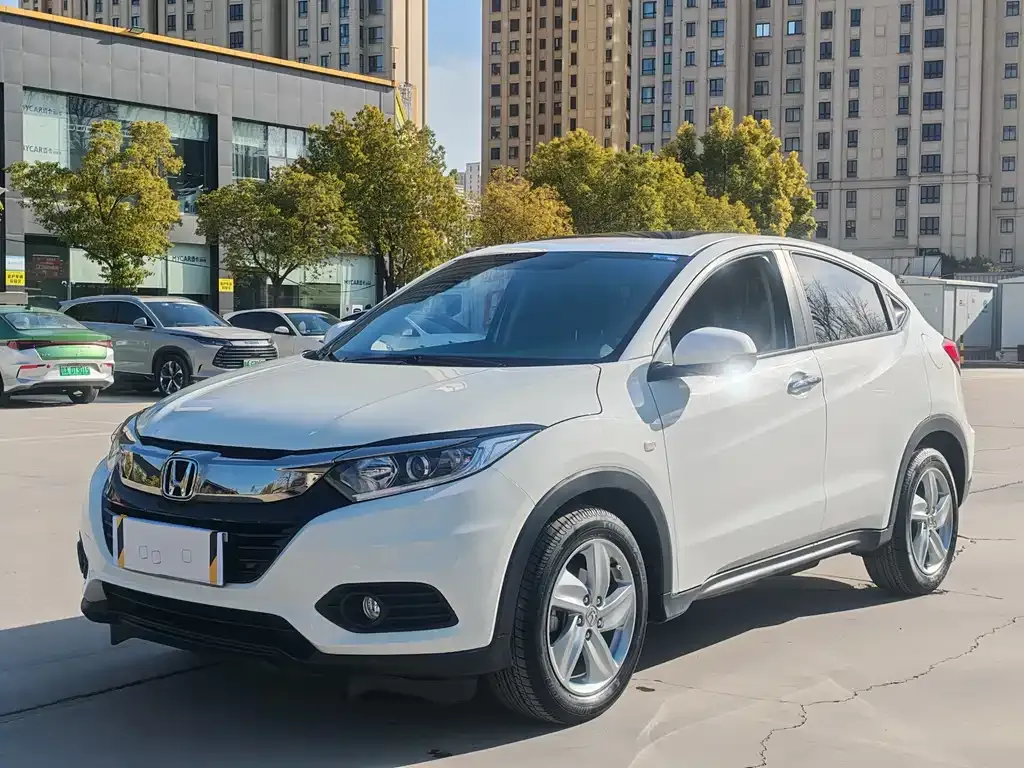 Honda Vezel — фото 1