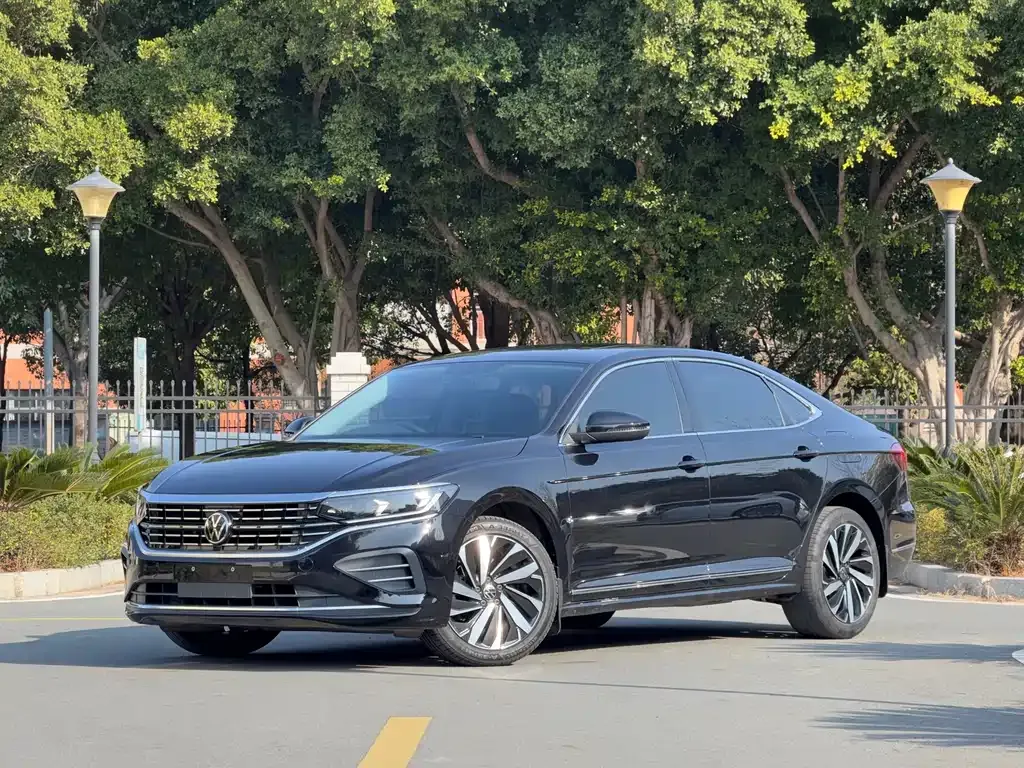 Volkswagen Passat — фото 5