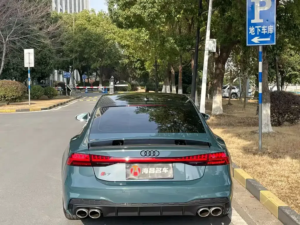 Audi S7 — фото 5