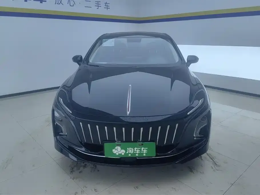 Hongqi E-QM5 — фото 2