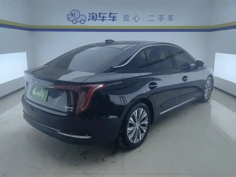 Hongqi E-QM5 — фото 6