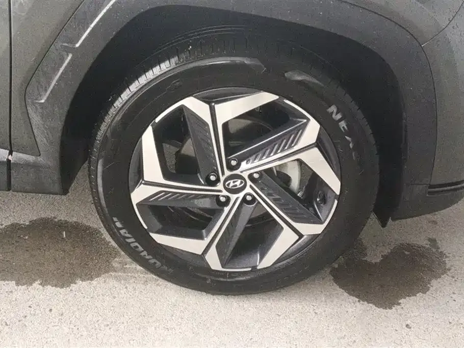 Hyundai Tucson — фото 8