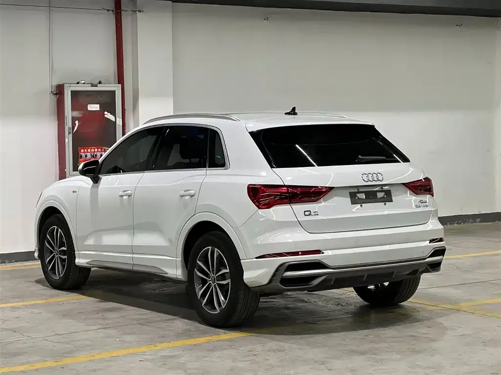 Audi Q3 — фото 5