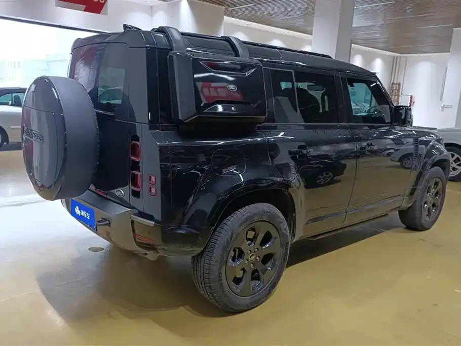 Land Rover Defender — фото 4