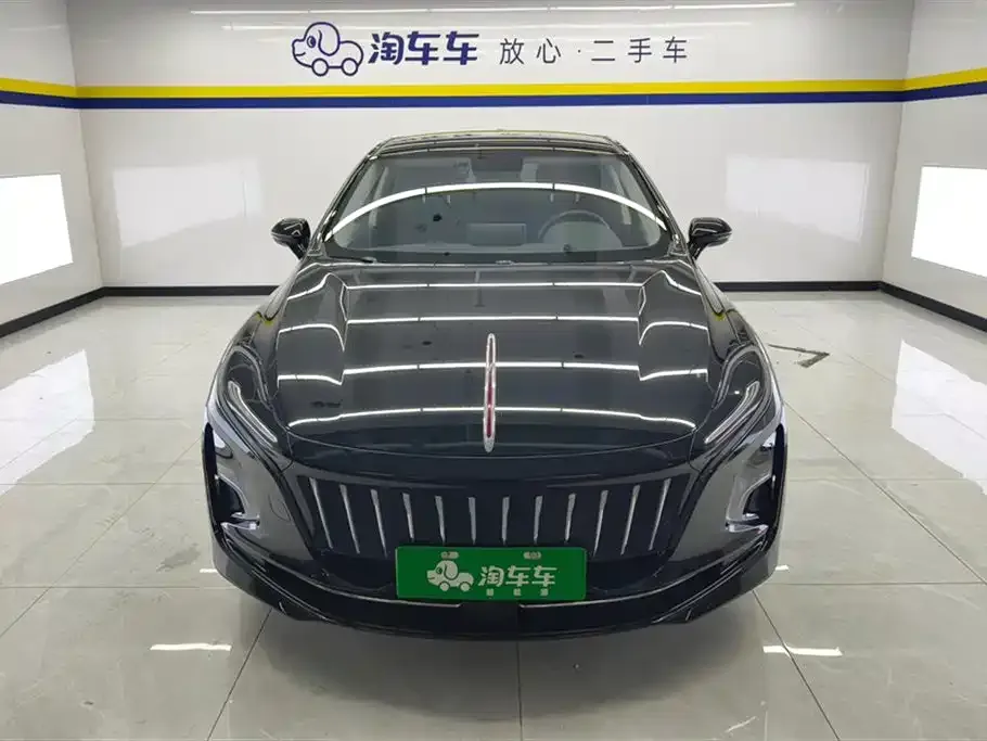Hongqi E-QM5 — фото 6