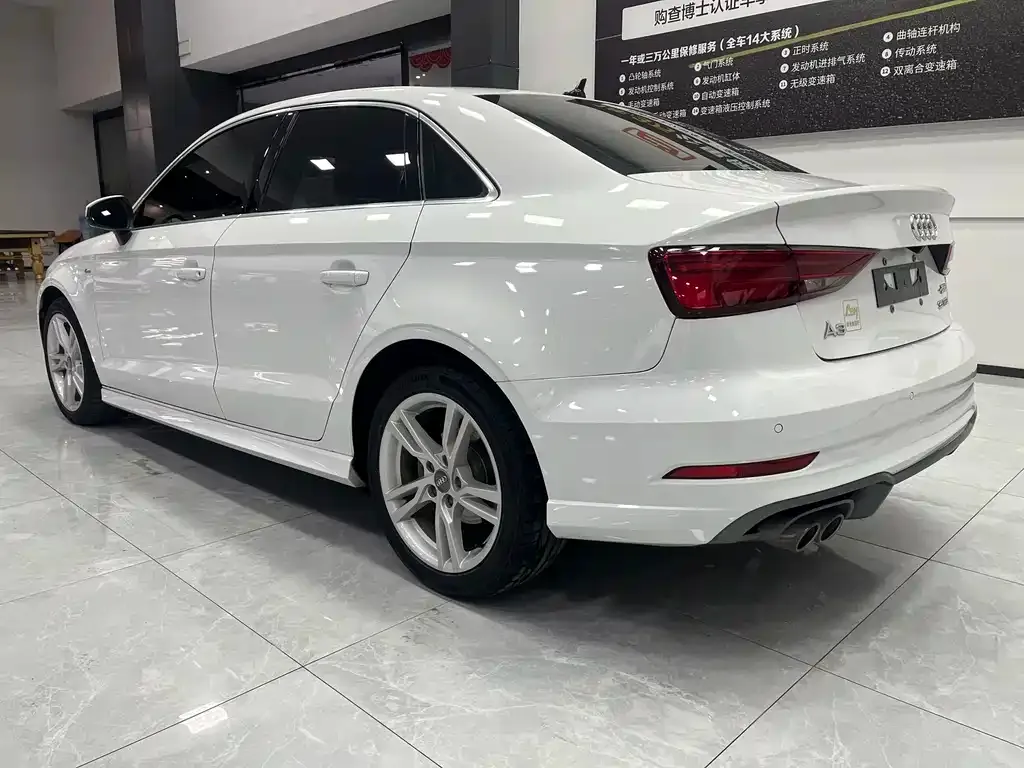 Audi A3 — фото 3