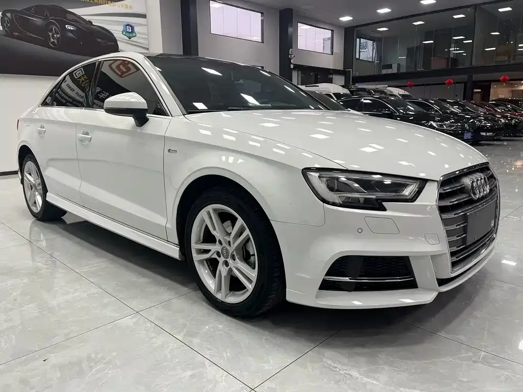 Audi A3 — фото 7