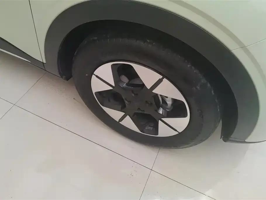 Geely Starburst — фото 2
