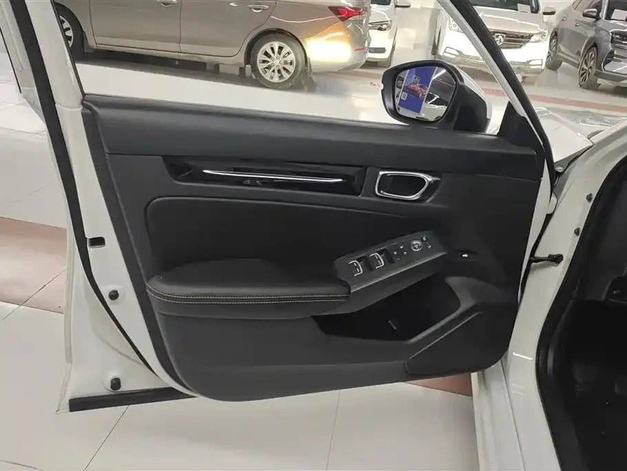 Honda Civic — фото 3