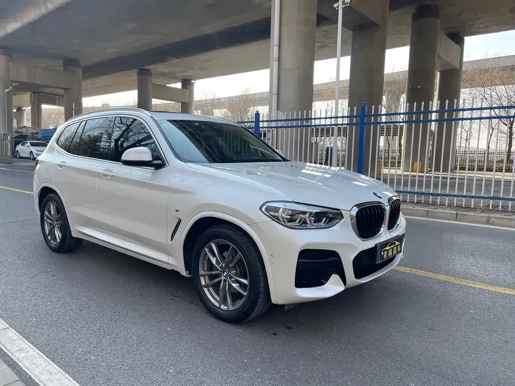 BMW X3 — фото 3