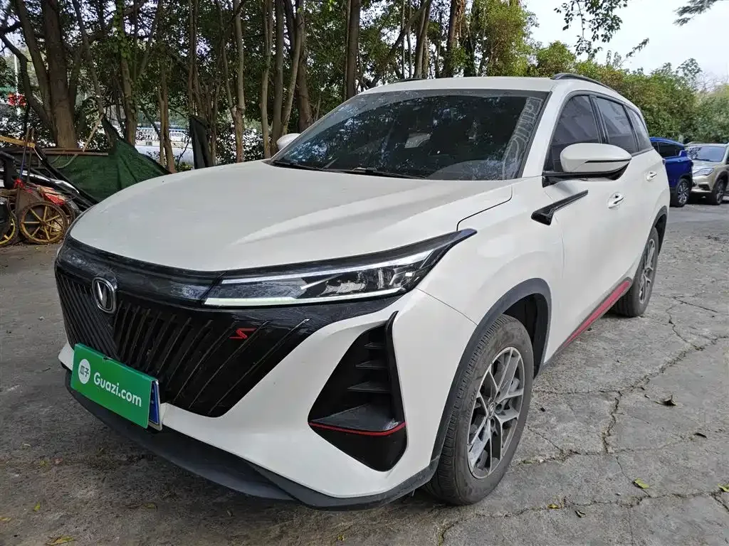 Changan CS75PLUS — фото 1