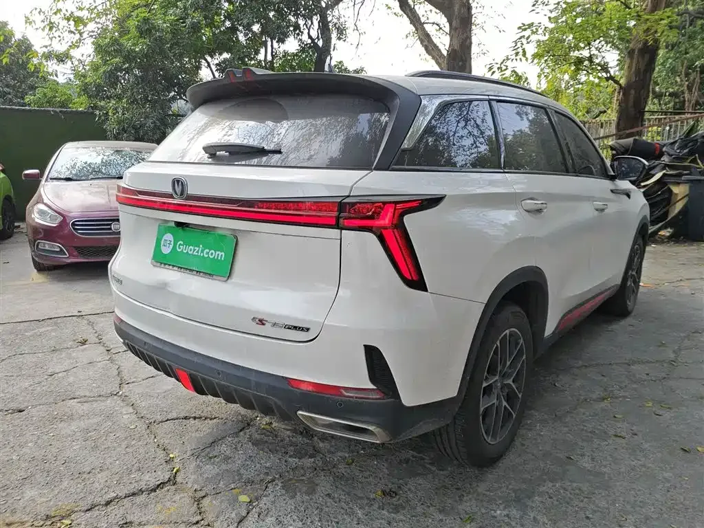Changan CS75PLUS — фото 9