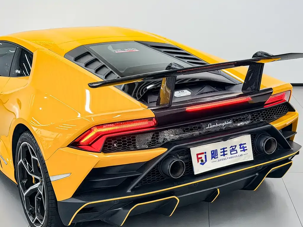 Lamborghini Huracan — фото 2