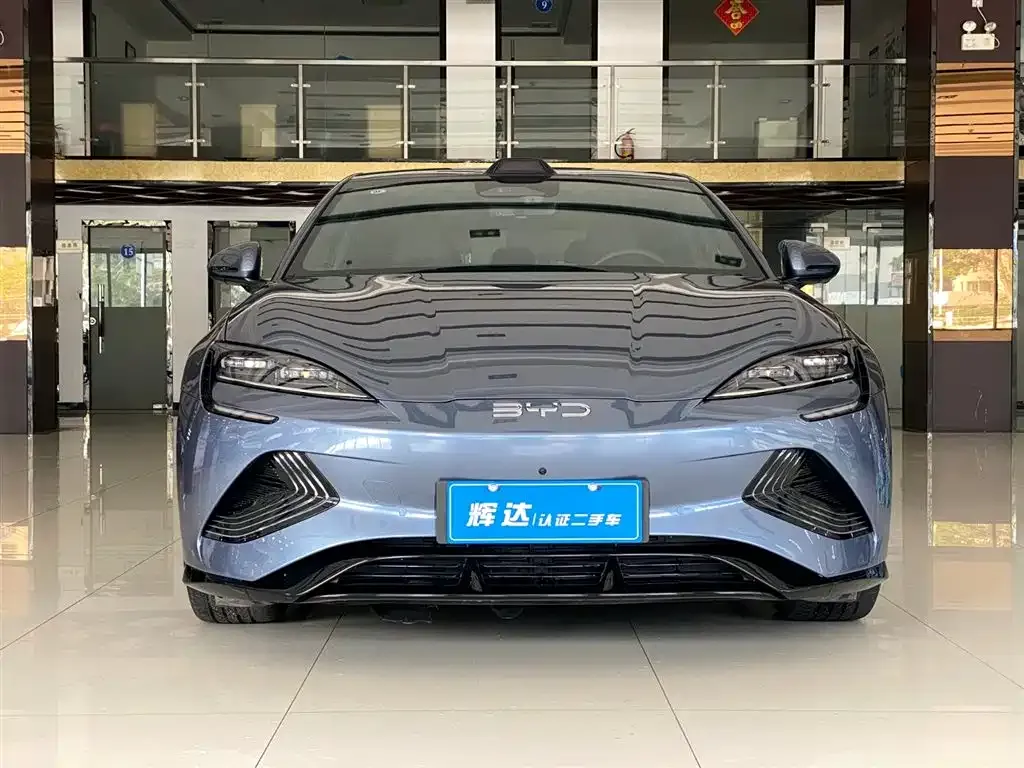 BYD Seal — фото 2