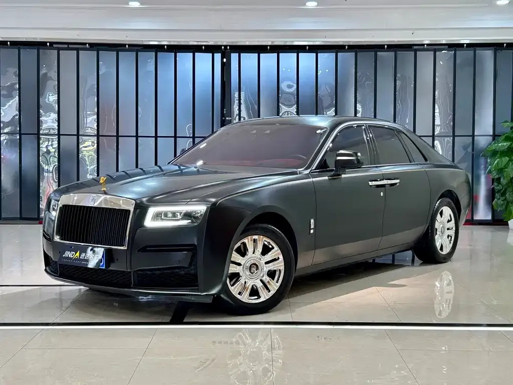 Rolls-Royce Ghost — фото 1