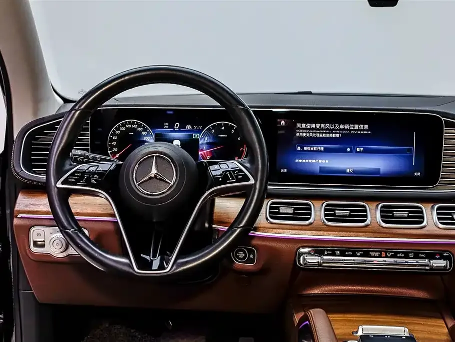 Mercedes-Benz GLE — фото 5