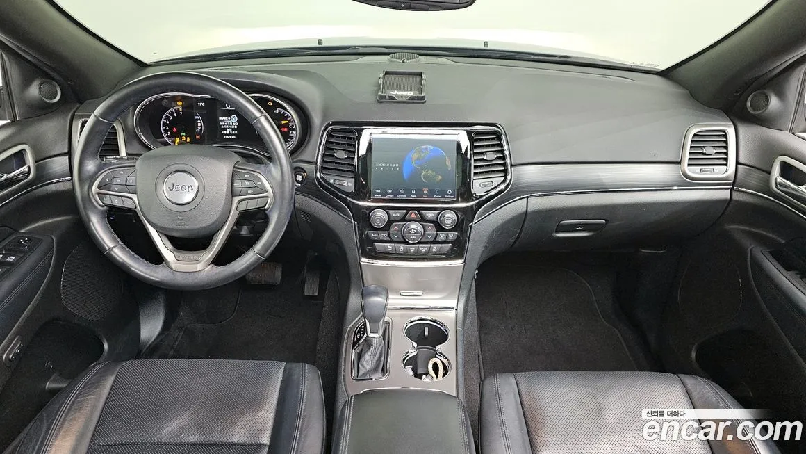 Jeep Cherokee — фото 9