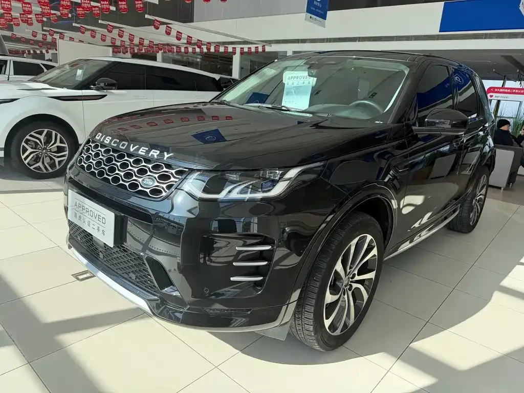 Land Rover Discovery Sport — фото 1