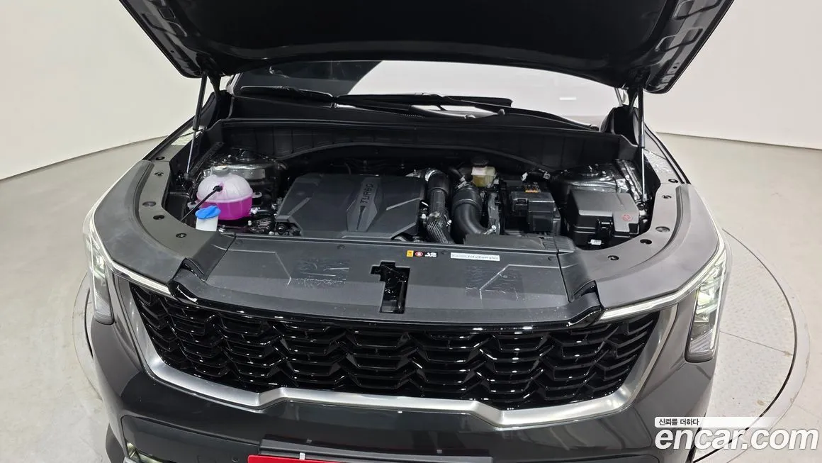 Kia Sorento — фото 8