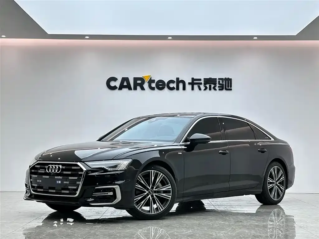 Audi A6L — фото 1
