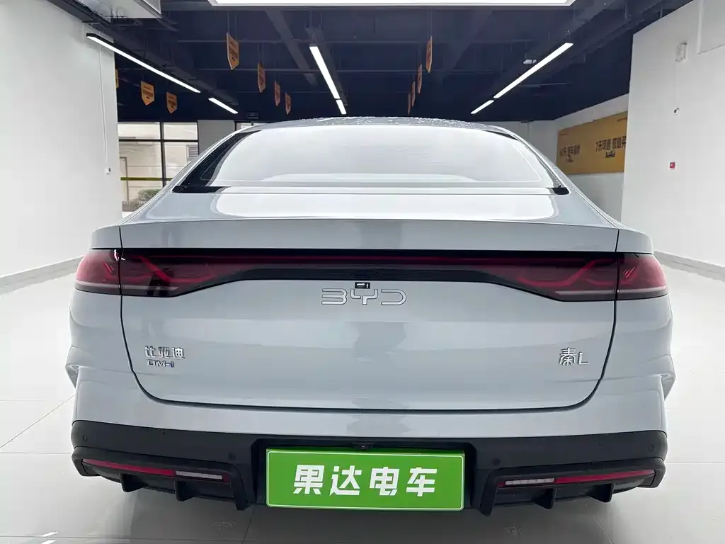 BYD Qin L — фото 7