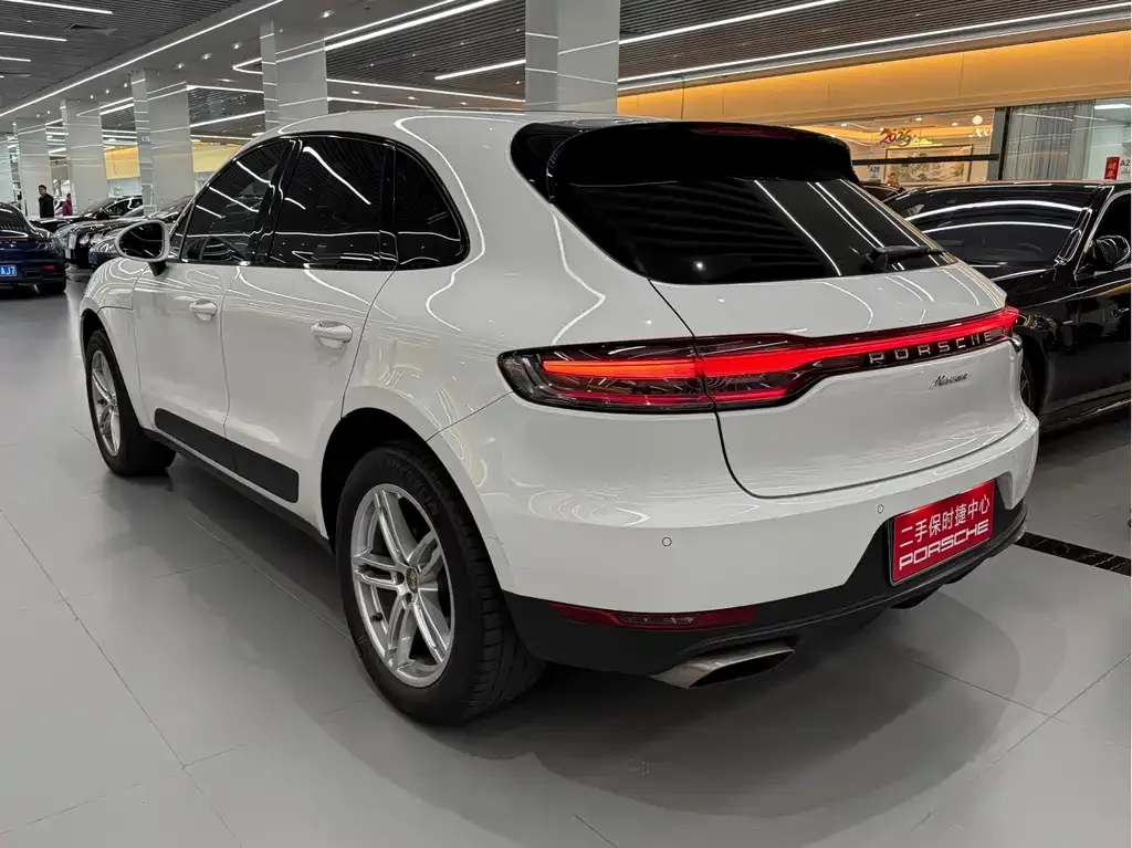 Porsche Macan — фото 4