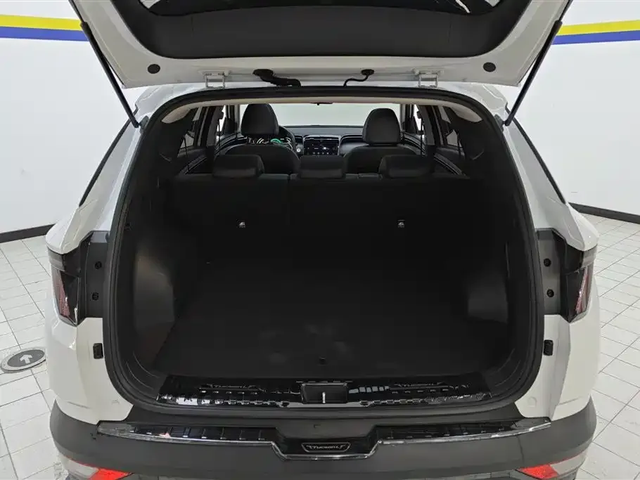 Hyundai Tucson — фото 7